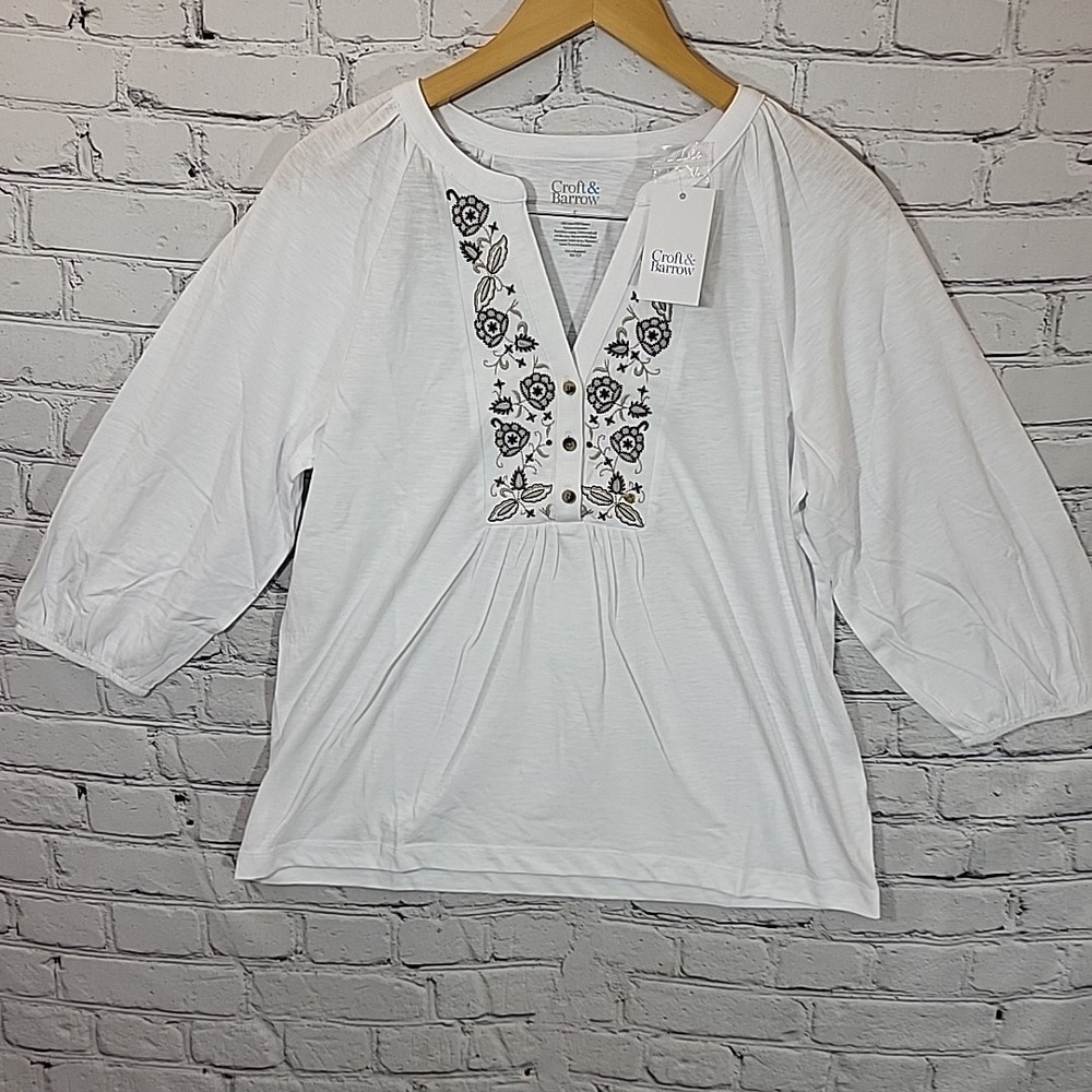Croft & Barrow Embroidered Henley Tops Womens Small Lot of 3 Blue White Pink New - Picture 5 of 15